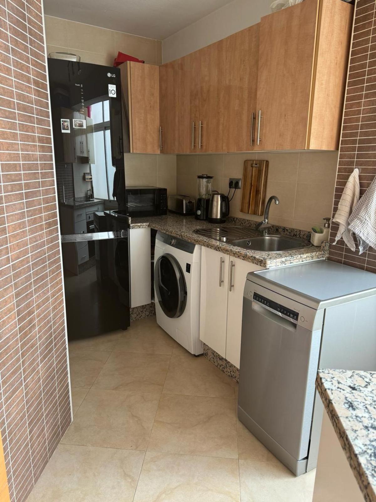 Acogedor Apartamento En Malaga Luaran gambar