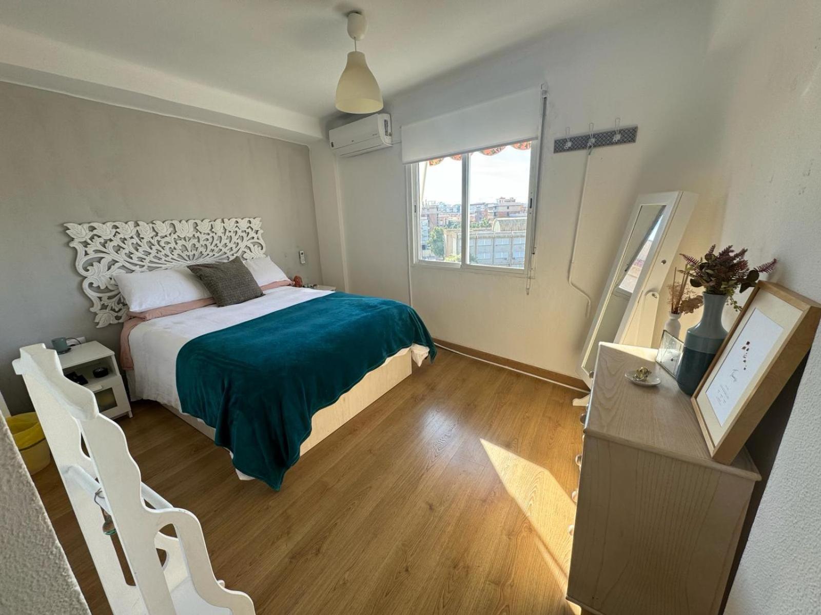Acogedor Apartamento En Malaga Luaran gambar